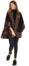 Shawl with Celtic Motif