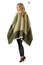Shawl with Colour Blocking