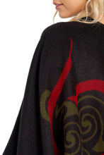 Shawl with Celtic Motif